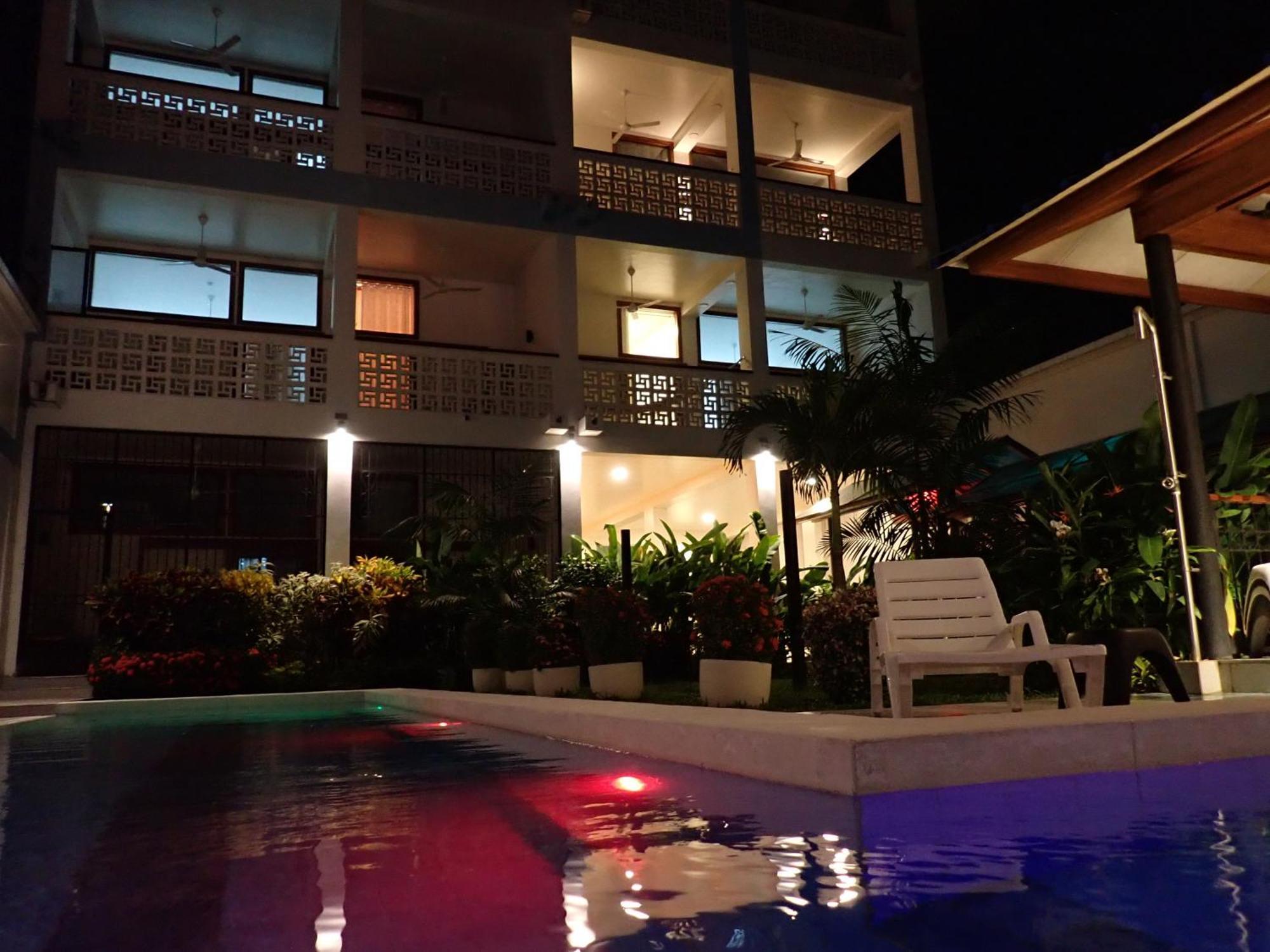 Morona Flats & Pool - 70 M2 Apartment Iquitos Exterior photo